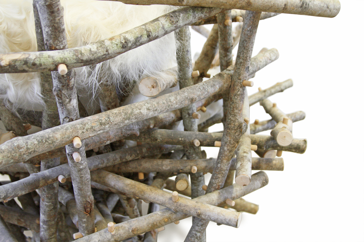 Branches & Fur: recreation of a nest - Marcantonio design